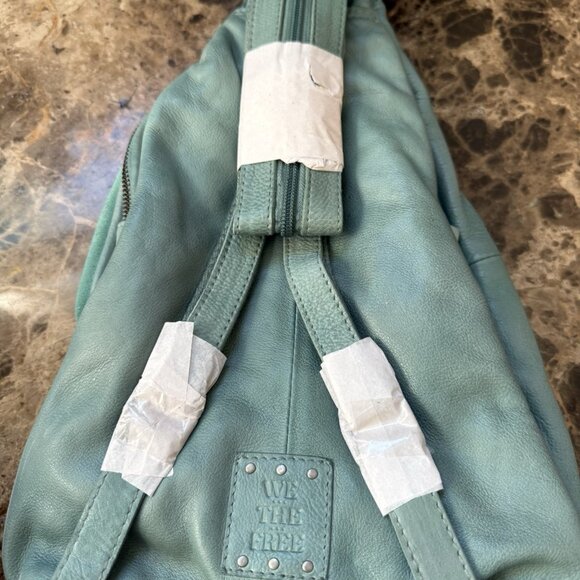 Free People We the Free Soho Convertible Sling Green Women’s Leather Bag NWT - Picture 9 of 14